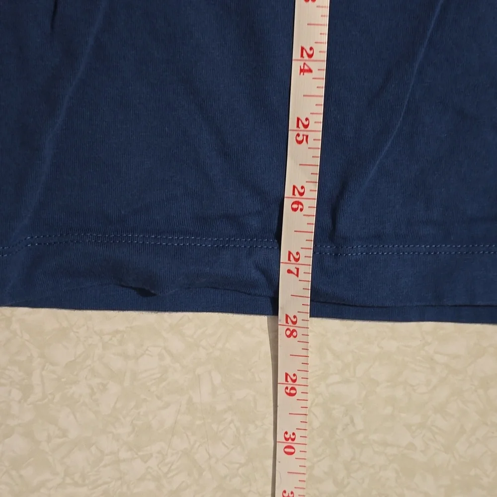 Jordan Blue Short Sleeve Tee with Crew Neck‎ Size Large